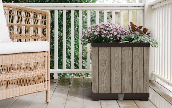 Signature Square Planter - Ashwood Brown