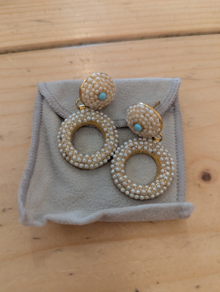 Soru Pearl Circle Earrings