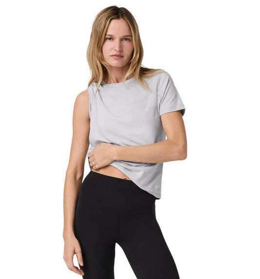 Vuori Women's S/S Lux Tee short sleeve workout top