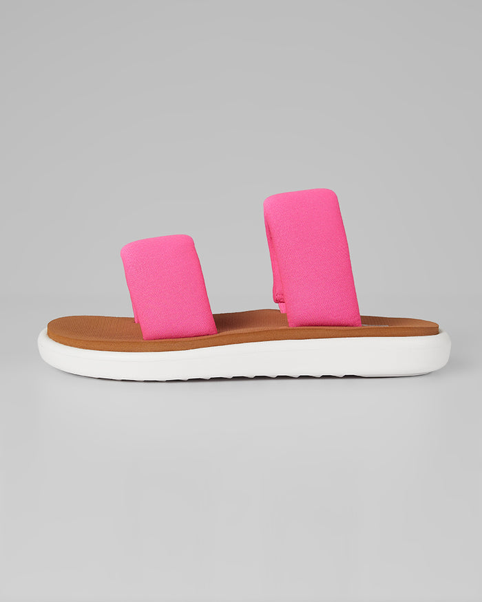 32 Degrees Magenta _ Women's 2-Band Flex sandals {bottom}{right}