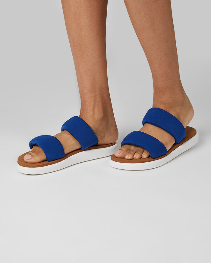 32 Degrees Royal Blue _ Women's 2-Band Flex sandals {bottom}{right}