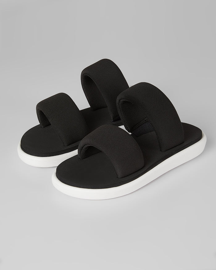 BLACK / 6