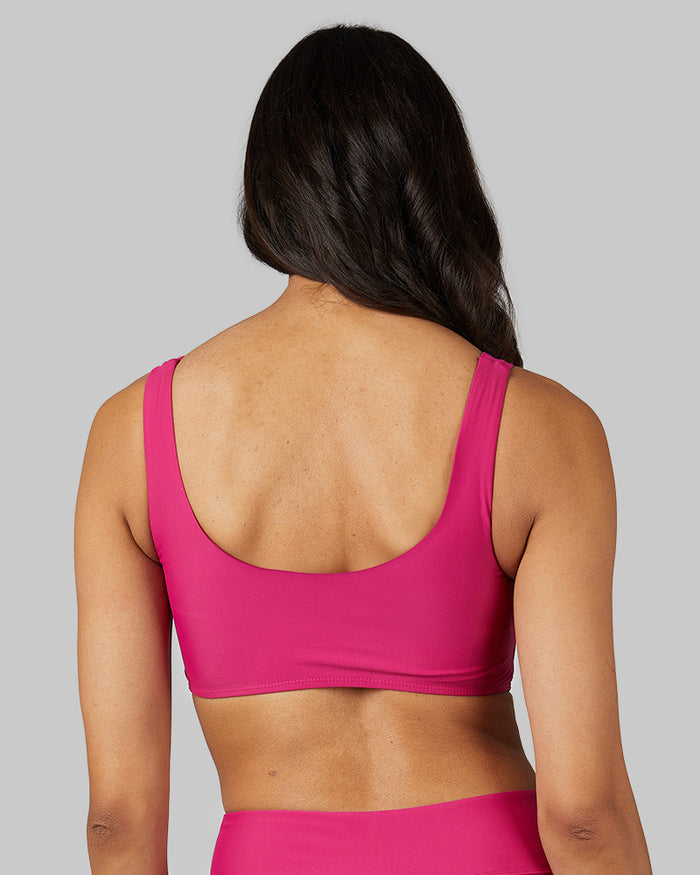 32 Degrees Very Berry _ Women's Bikini swim Top {model: Jess is 5'11"and size 4 wearing size S}{bottom}{right} {bottom}{right}