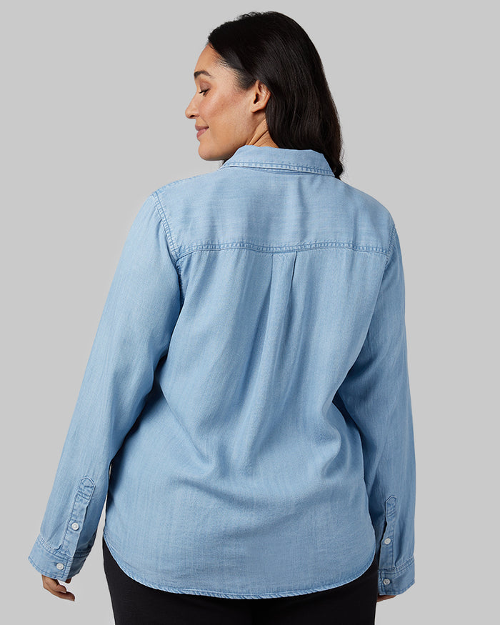 32 Degrees Light Blue _ Women's Chambray Long sleeve Button-Up {model: Amanda is 5'8"and size 14, wearing size L}{bottom}{right} {bottom}{right}