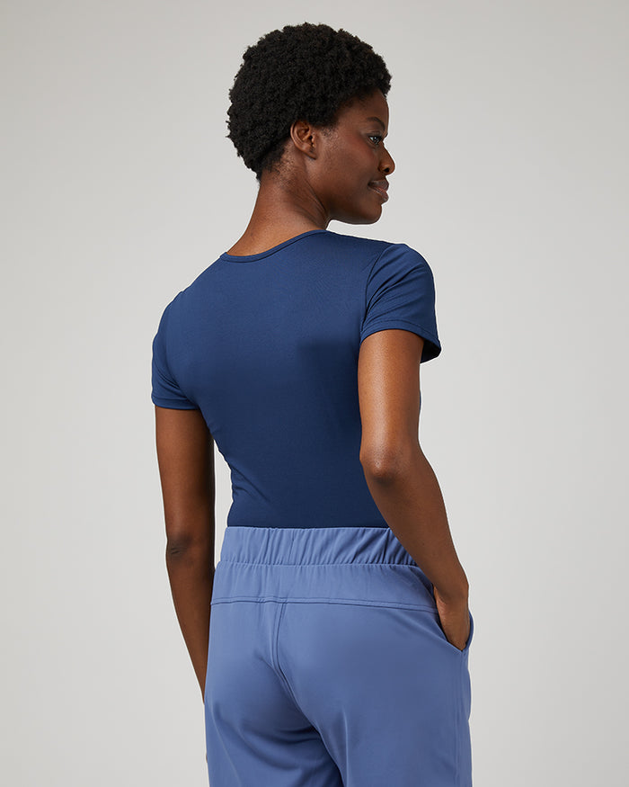 32 Degrees Inky Indigo _ Women's Cool Fitted T-Shirt {model: Wemi is 5'10" and size 2-4, wearing size S}{bottom}{right} {bottom}{right}