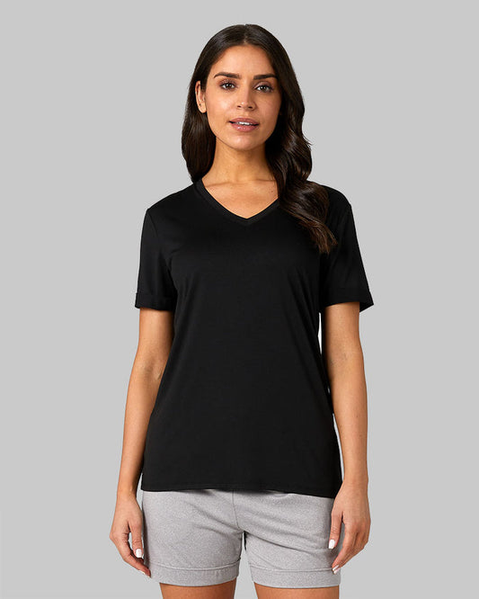 32 Degrees Black _ Women's Cool Relaxed Sleep T-Shirt {model: Bruna is 5'7 and size 4, wearing size S}{bottom}{right} {bottom}{right}
