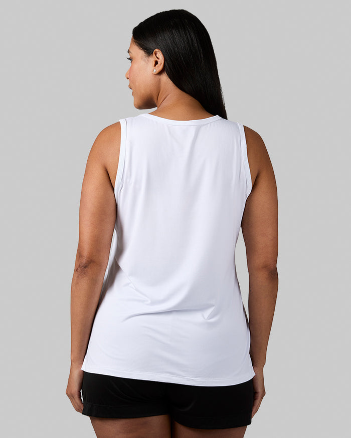 32 Degrees White _ Women's Cool Relaxed Sleep Tank {model: Aimee is 5'9" and size 12, wearing size L}{bottom}{right} {bottom}{right}