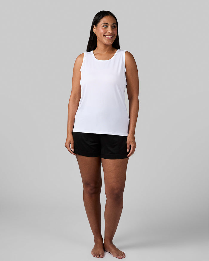 32 Degrees White _ Women's Cool Relaxed Sleep Tank {model: Aimee is 5'9" and size 12, wearing size L}{bottom}{right} {bottom}{right}