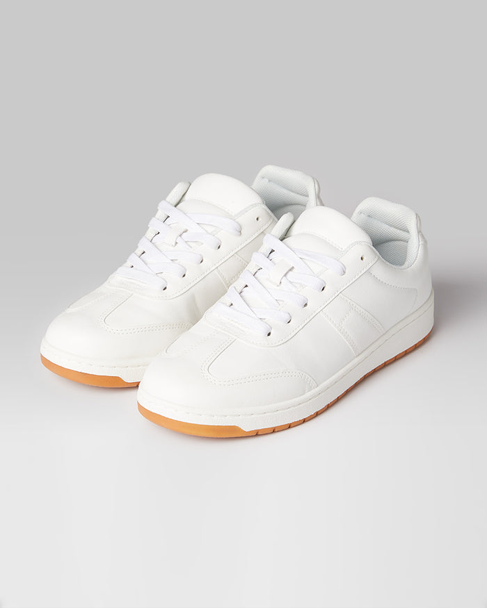 WHITE / 6
