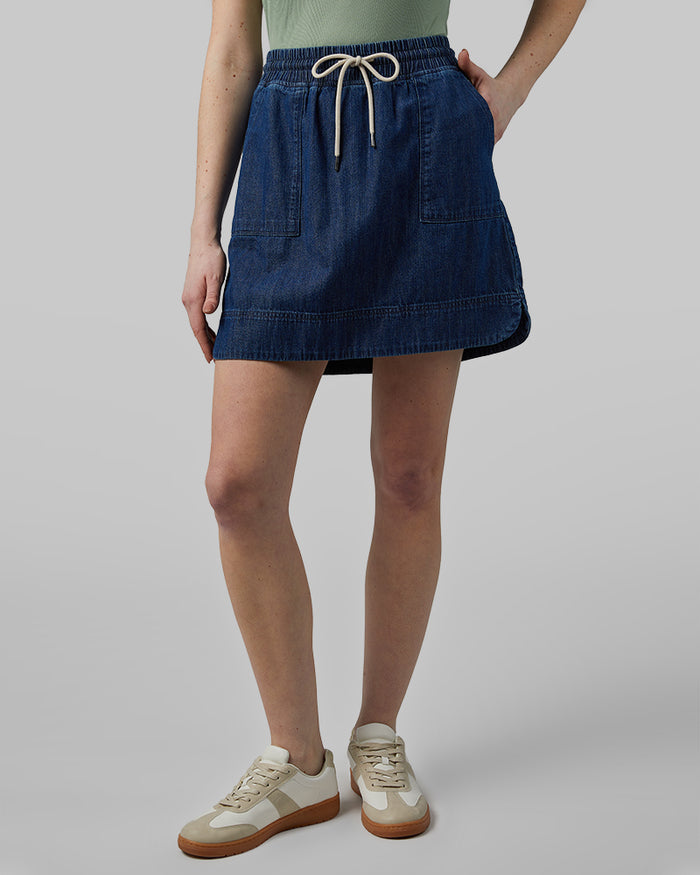 32 Degrees Dark Wash _ Women's Featherweight Denim Skort {model: Ava is 5'8"and size 4 wearing size S}{bottom}{right} {bottom}{right}