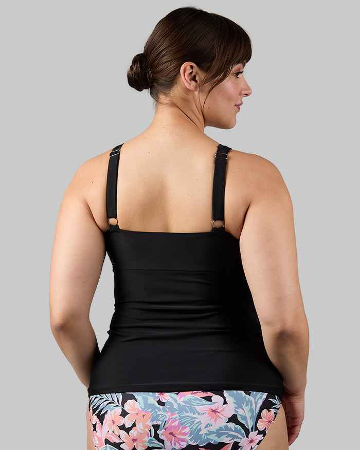 32 Degrees Black _ Women's Fitted Ruched Swim Tankini {model: Avery is 5'5"and size 12 wearing size L}{bottom}{right} {bottom}{right}