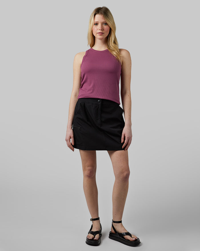 32 Degrees Black  _ Women's Outdoor Cargo skort {model: Ava is 5'8"and size 4 wearing size S}{bottom}{right} {bottom}{right}