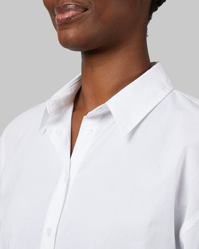 32 Degrees White _ Women's Oversized Cotton Long sleeve Button-Up {model: Wemi is 5'10"and size 2-4 wearing size S}{bottom}{right} {bottom}{right}