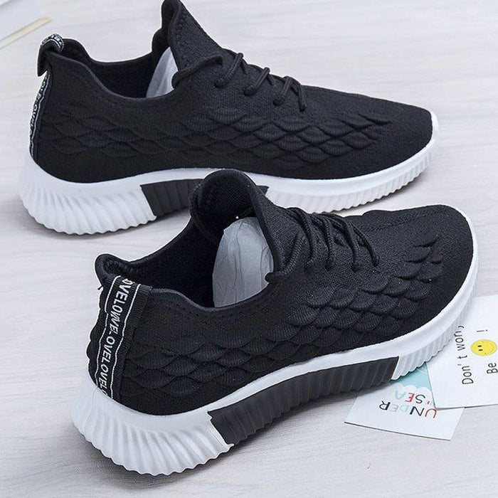 Black / 38