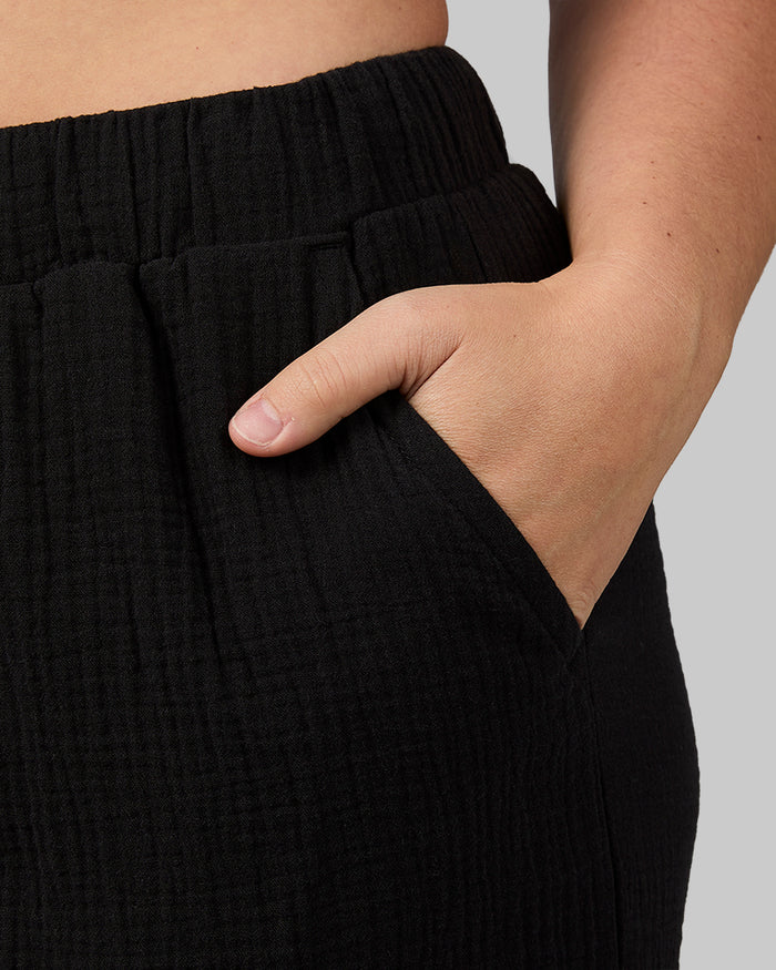 32 Degrees Black _ Women's Soft Gauze Short {model: Madeline is 5'10"and size 12 wearing size L}{bottom}{right} {bottom}{right}