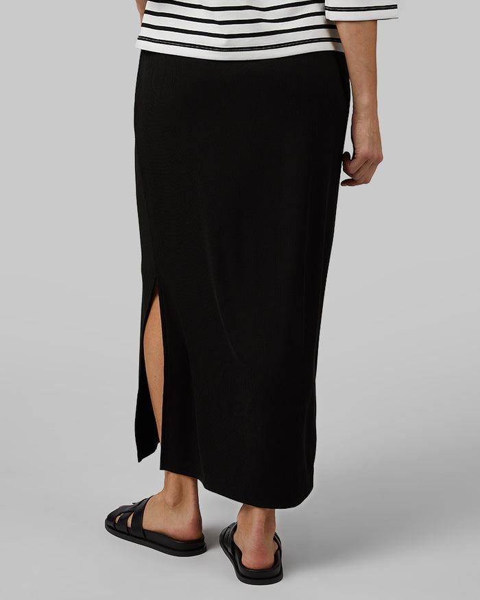 32 Degrees Black _ Women's Soft Rib Maxi Skirt {model: Sandrine is 5'9"and size 4 wearing size S}{bottom}{right} {bottom}{right}