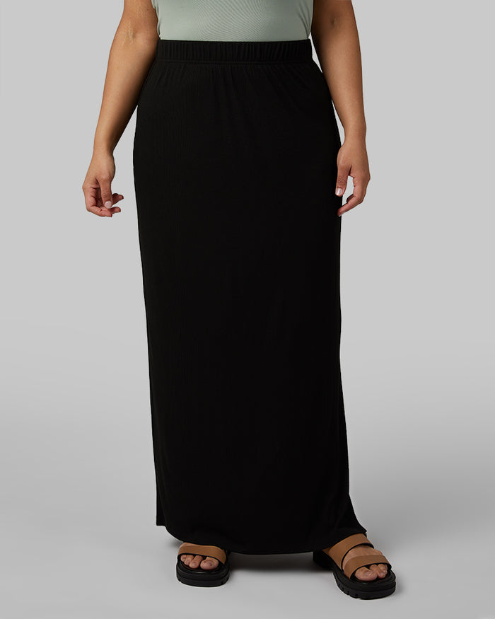 32 Degrees Black _ Women's Soft Rib Maxi Skirt {model: Maria is 5'9"and size 14 wearing size L}{bottom}{right} {bottom}{right}