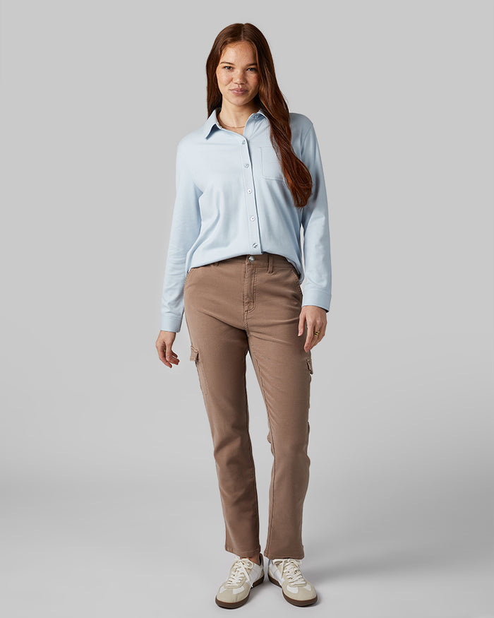 32 Degrees Iron _ Women's stretch Comfort Terry Cargo Jean {model: Izzy is 5'9"and size 4 wearing size S}{bottom}{right} {bottom}{right}