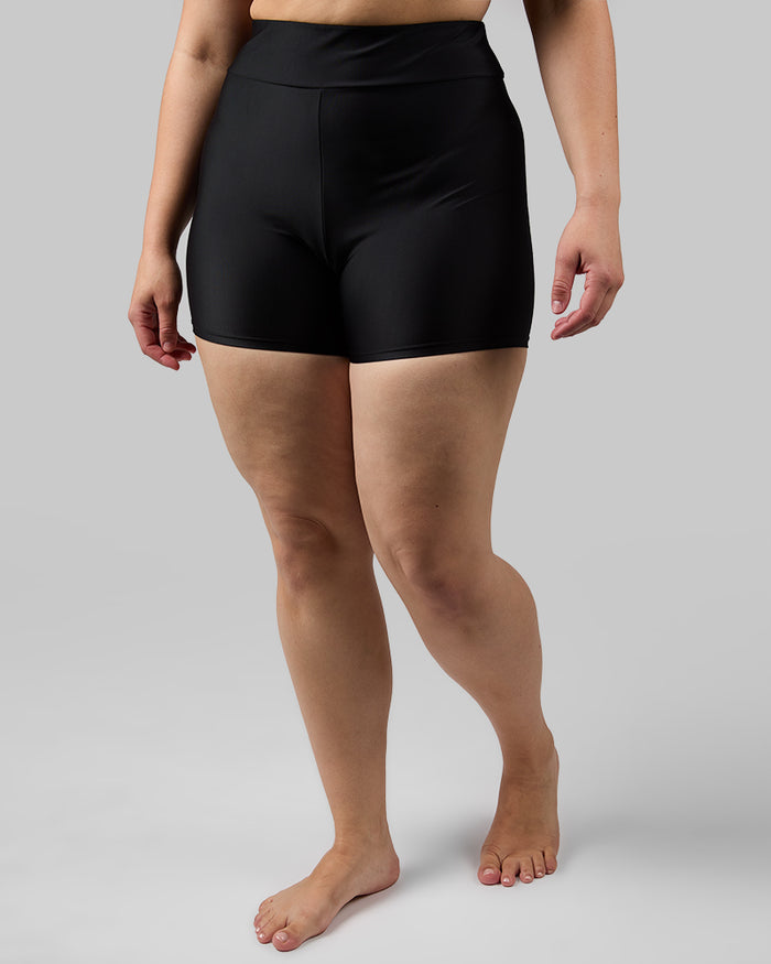 32 Degrees Black _ Women's swim short {model: Avery is 5'5" and size 12 wearing size L}{bottom}{right} {bottom}{right}