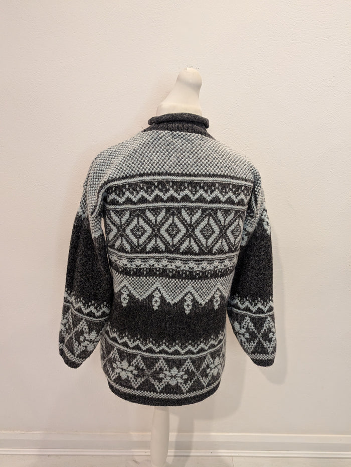 WWW Grey Fairisle Jumper M
